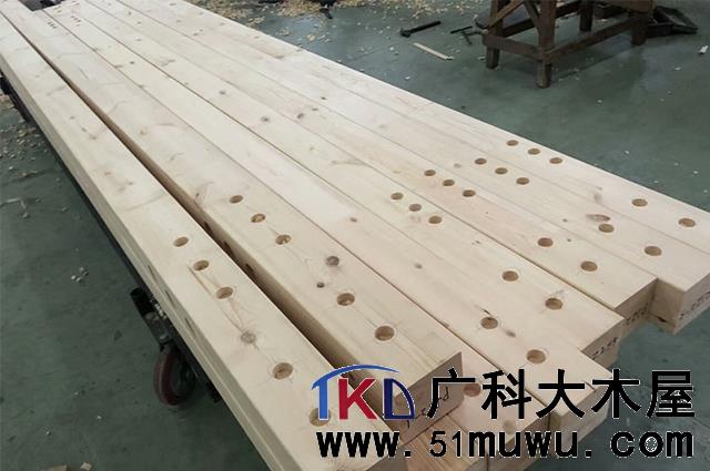 重体木屋材料2